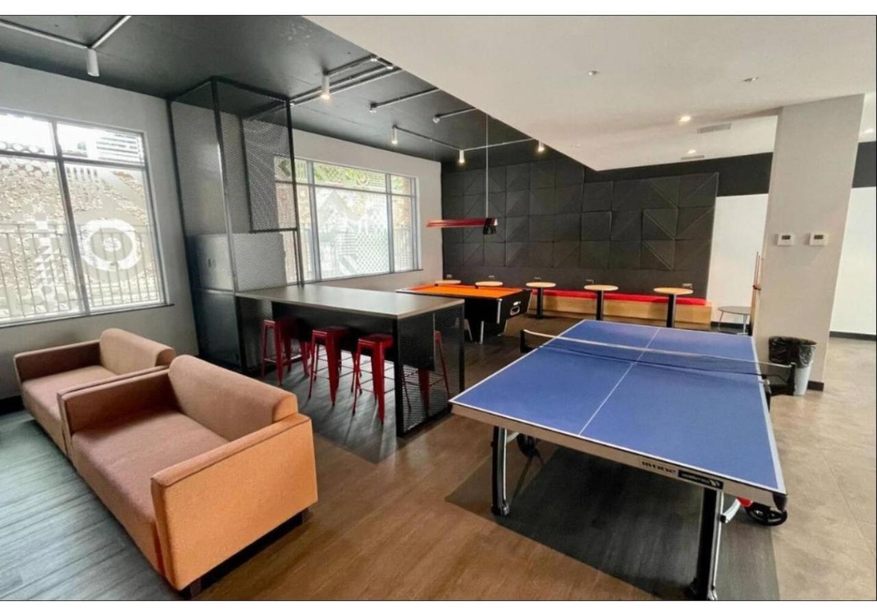 Appartamento Joivy Affordable Thomas Street - Adults Only Dublino
